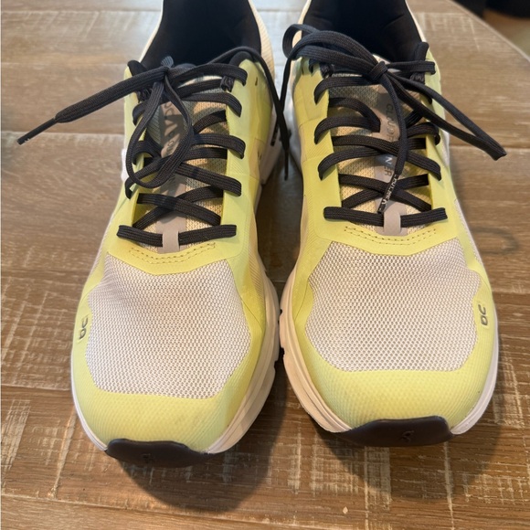 On Running Cloud Runners White and Lime Sneakers - Picture 2 of 3